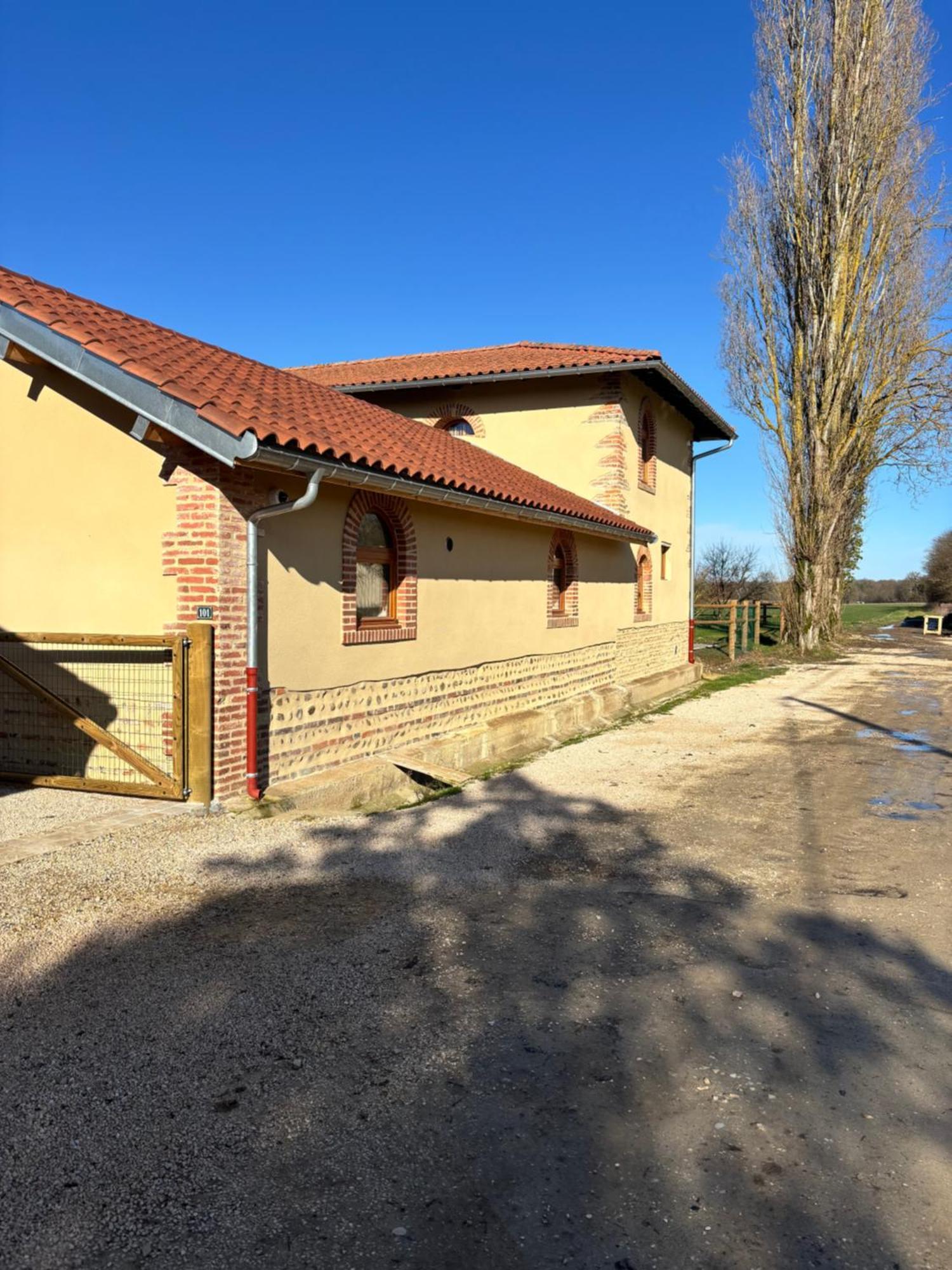 Le Domaine Du Pin Bed and Breakfast Châtillon-sur-Chalaronne Eksteriør billede